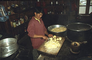 Tengboche 33 Gompa K�che  P 0300