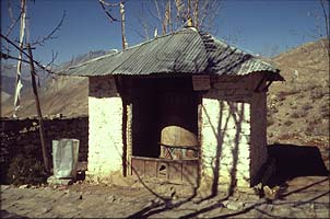 gro�e Gebetsm�hle y200